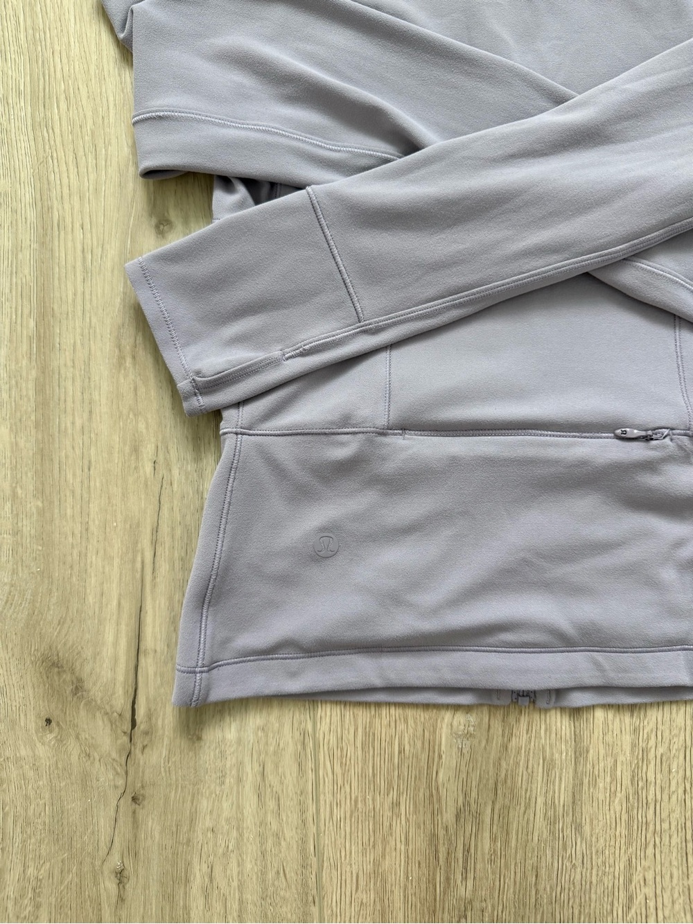 Lululemon Jacket - Picture 4 of 7